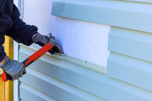 Reliable Emergency Siding Repair contractor in New Smyrna Beach, FL by Creative Siding